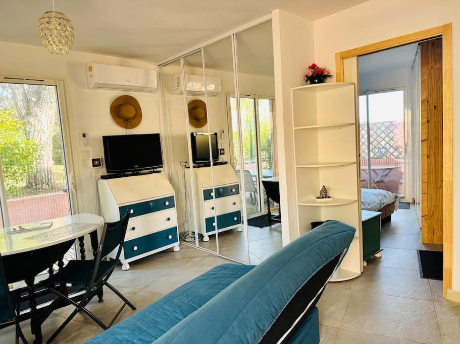 Moderne Mini Maison Lézignan-Corbières Exterior foto